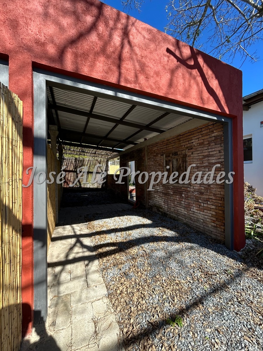 2521_WhatsApp Image 2025-08-28 at 11.20.30.jpeg